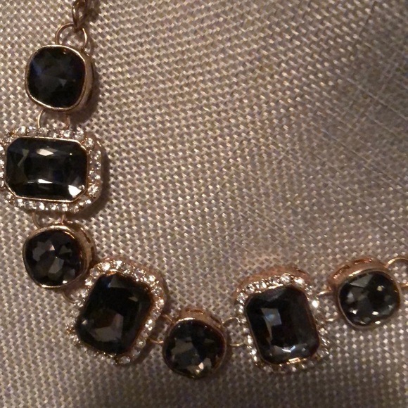 Rhinestone and Gem necklace - Picture 2 of 2